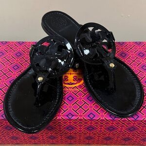 Tory Burch Miller Printed Patent Leather Sandal - Size 9